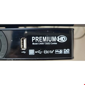 کنترل جایگزین ریسیور نایاب پرمیوم C4000                کنترل (جایگزین) ست شده با کنترل اصلی اگهی ارسال میشه.              