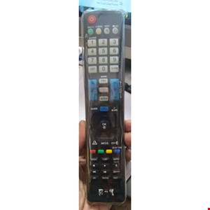 کنترل اصل شرکتی تلویزیون و ال ای دی راک بلند 930         با توجه به نایاب بودن کنترل در بازار کنترل جایگزین ست شده با کنترل اصلی اگهی ارسال میشه. 