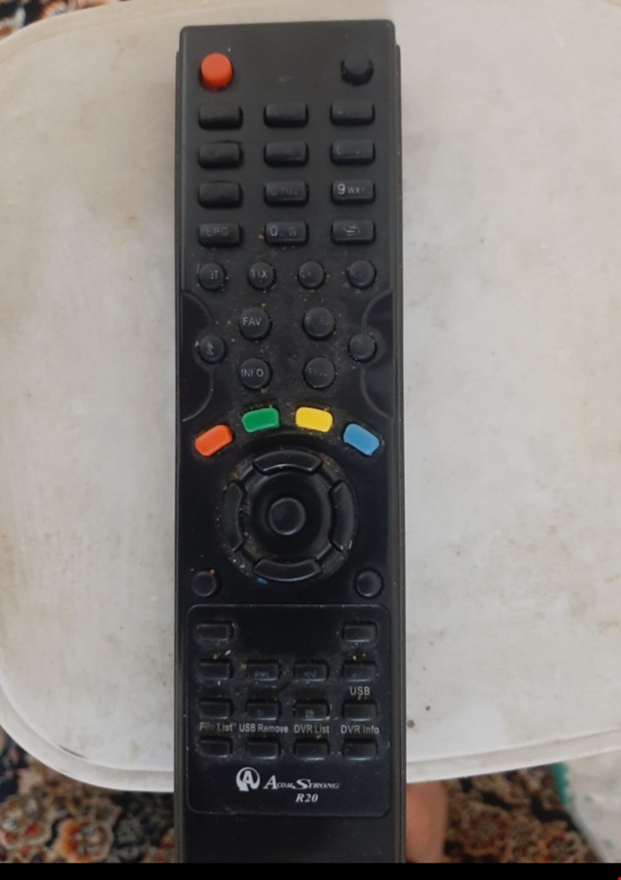 کنترل جایگزین ریسیور نایاب آکوم استرونگ Acom.strong R20.....با توجه ب نبود کنترل مورد نظر در بازار طبق توضیحات آگهی کنترل جایگزین با کارایی یکسان ارسال میشه