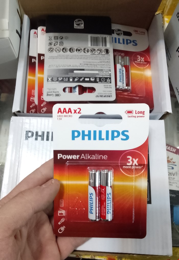 باتری نیم قلم اولترا الکالین فیلیپس اصلی Philips AAA